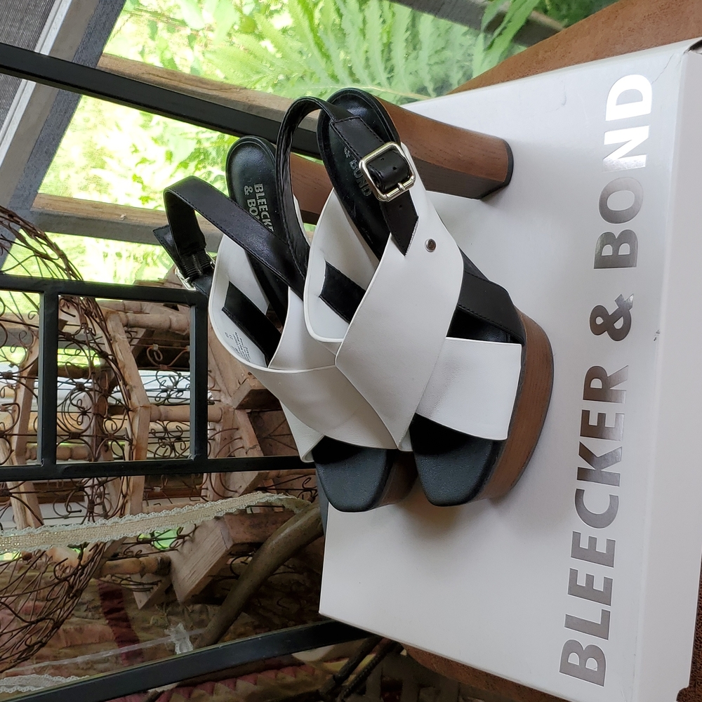 Bleecker & Bond Platform Leather Sandals Size 6